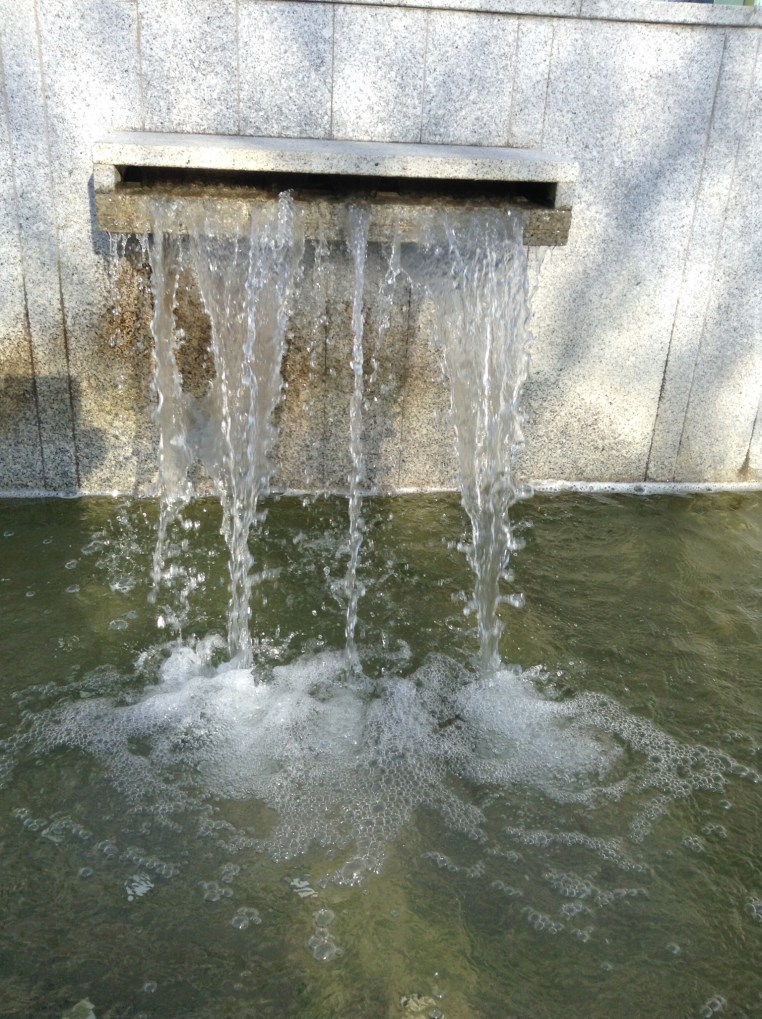 L'acqua 