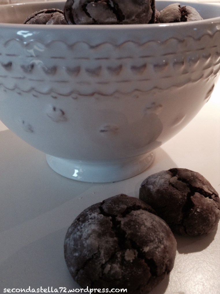 Biscotti Nocciole e Cioccolato Fondente