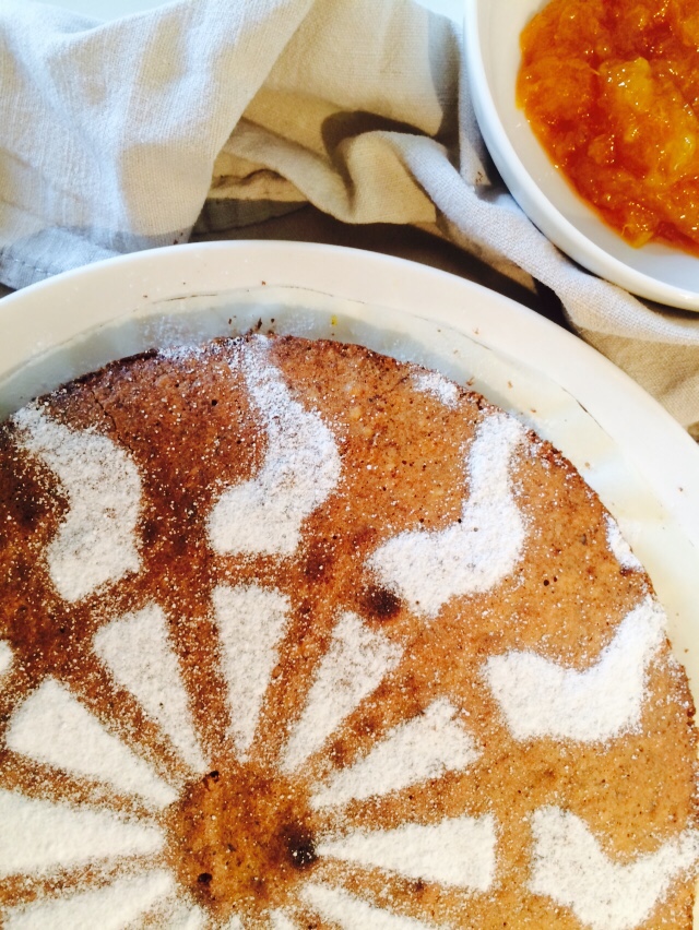 Torta di grano saraceno e marmellata di arance
