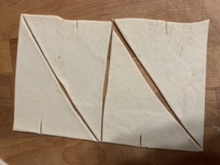 Cornetti al latte condensato
